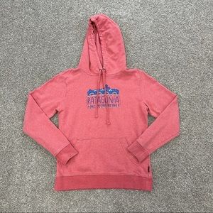 Patagonia Femme Fitz Roy Lightweight Hoodie in Spiced Coral